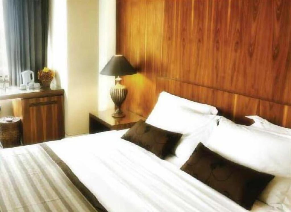 Mitra Bandung Hotel Kültér fotó