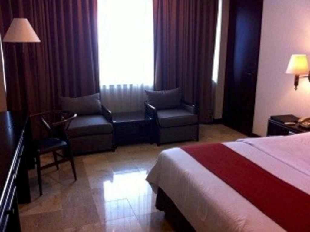 Mitra Bandung Hotel Kültér fotó