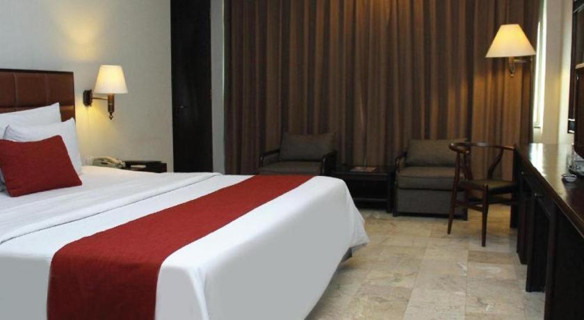 Mitra Bandung Hotel Kültér fotó